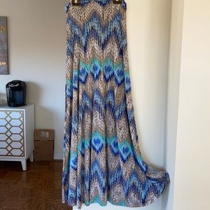 Patterned Maxi Skirt